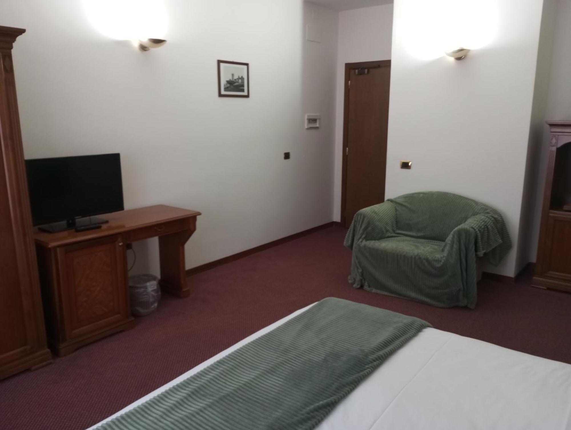 Regina Hotel Pollino Morano Calabro Buitenkant foto